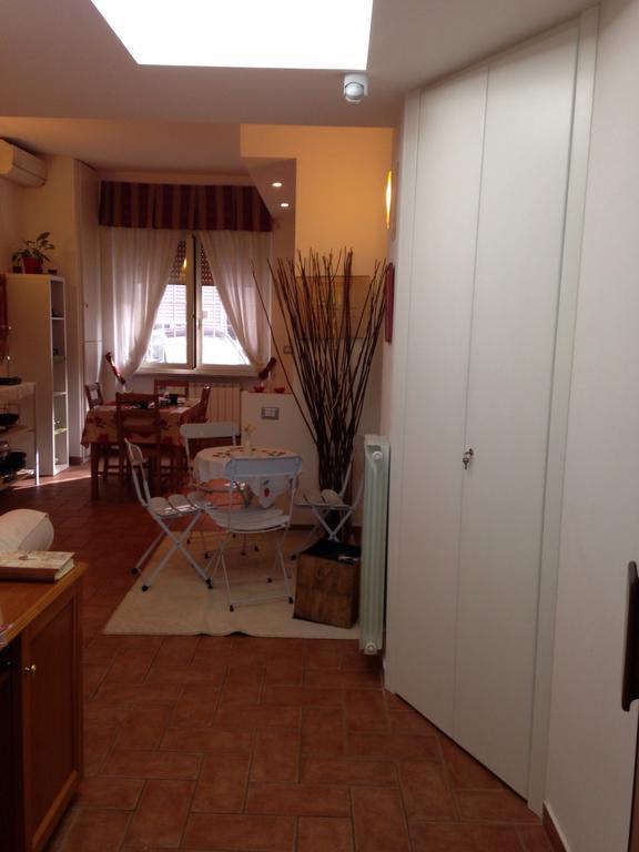 Casa Degli Ubaldi Bed and Breakfast Rome Buitenkant foto